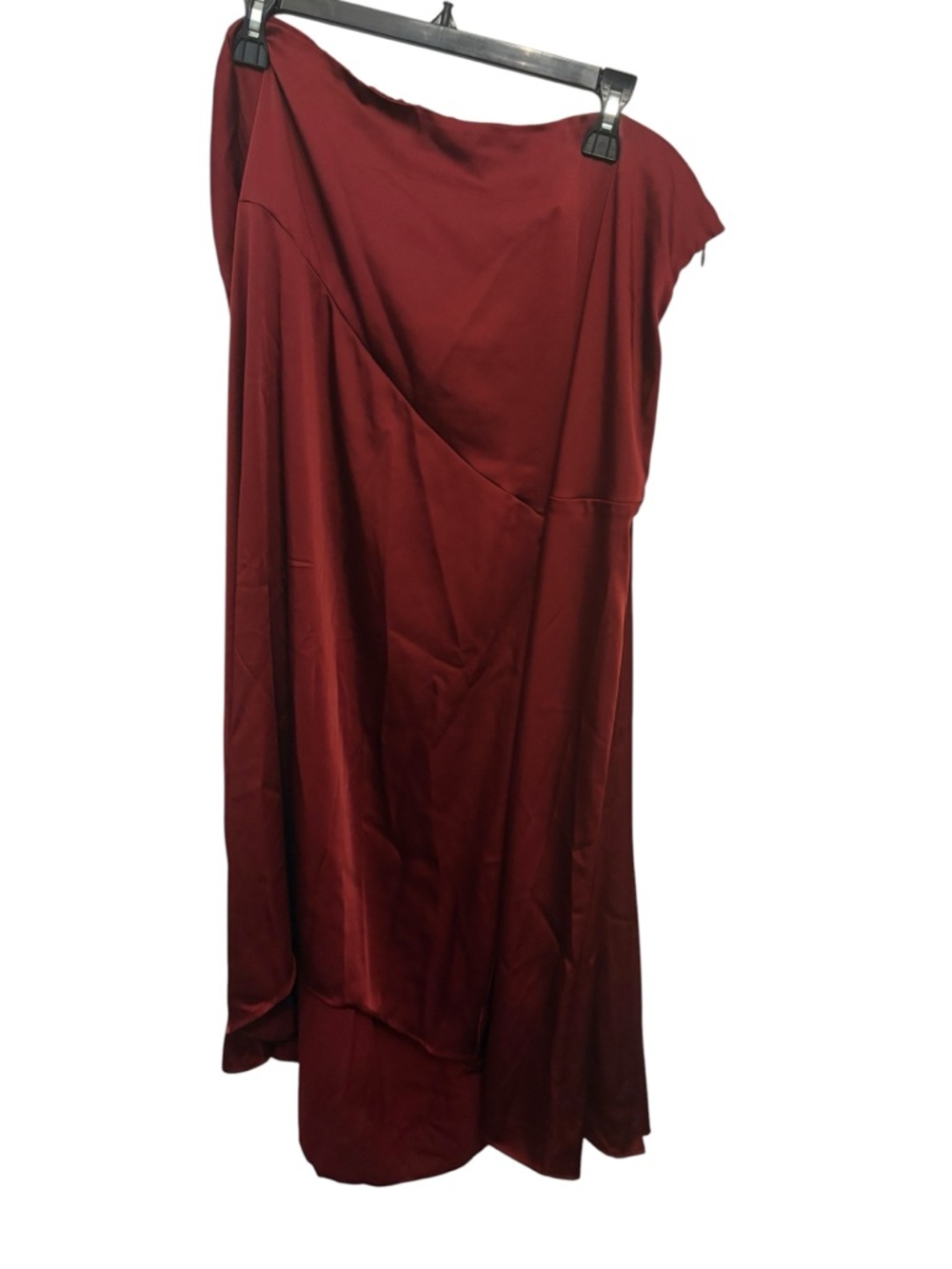 Midi Skirt in Burgundy Satin